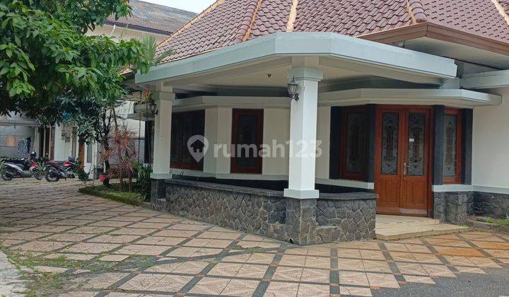 Disewakan Rumah Di Jl Bengawan Kota Bandung,Cocok utk Resto/Cafe 1