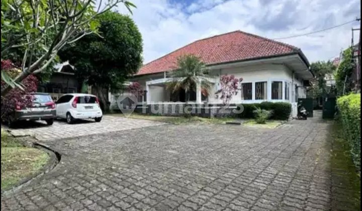 Rumah Classic Di Mainroad Jl Riau Kota Bandung Rumah Classic Di Mainroad Jl Riau Kota Bandung