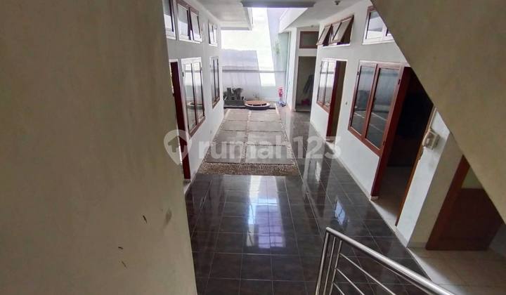 Di Sewakan Rumah Cocok Untuk Kantor Di Area Riau Kota Bandung 1