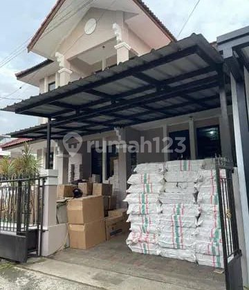 For Rent Large House in Arcamanik Area, Bandung City