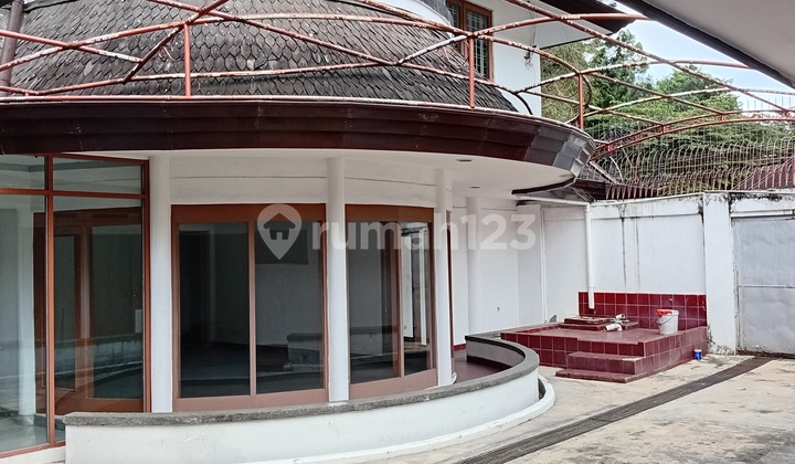 For Rent Prime Location On Main Road Dago Bandung