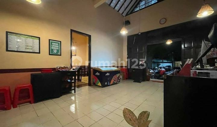 Business Space in the Jl Riau Area, Bandung City, Suitable for Cafe/Resto Business Space in the Jl Riau Area, Bandung City, Suitable for Cafe/Resto