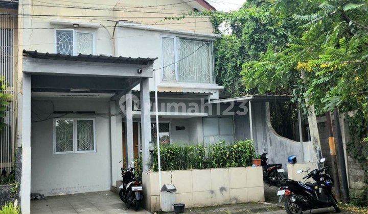 Rumah Siap Huni di Salah Satu Komplek di Area Antapani