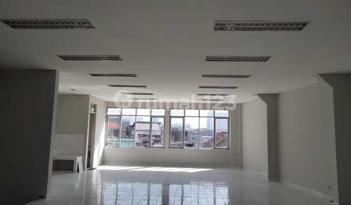 Ruko Siap Pakai Di Area Jl Pungkur Dekat Itc Alun2 Bandung 1