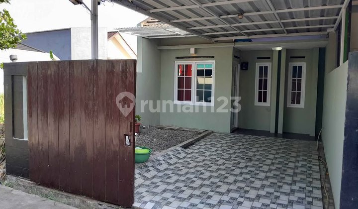 For Rent/ For Sale Ready-to-Occupy House in Antapani Cisaranten Area For Rent/ For Sale Ready-to-Occupy House in Antapani Cisaranten Area