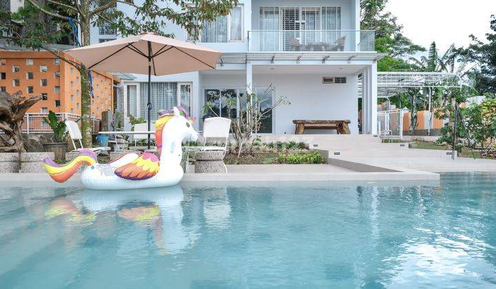 Rumah Mewah Full Furnished,View, Swimming Pool Di Dago Resort Bandung Rumah Mewah Full Furnished,View, Swimming Pool Di Dago Resort Bandung