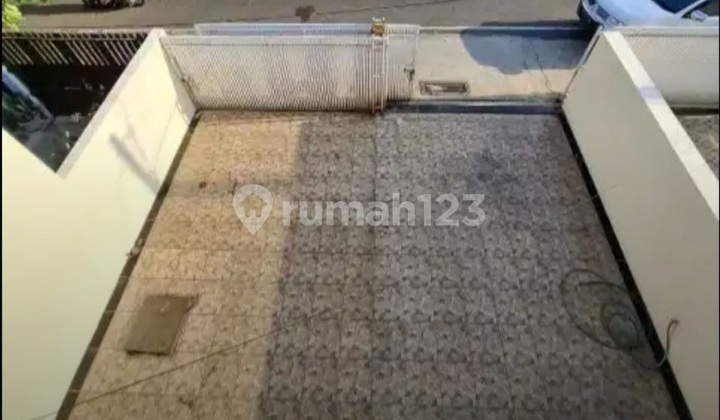 For Rent: Ready-to-Use Shop House in Turangga Buah Batu Area