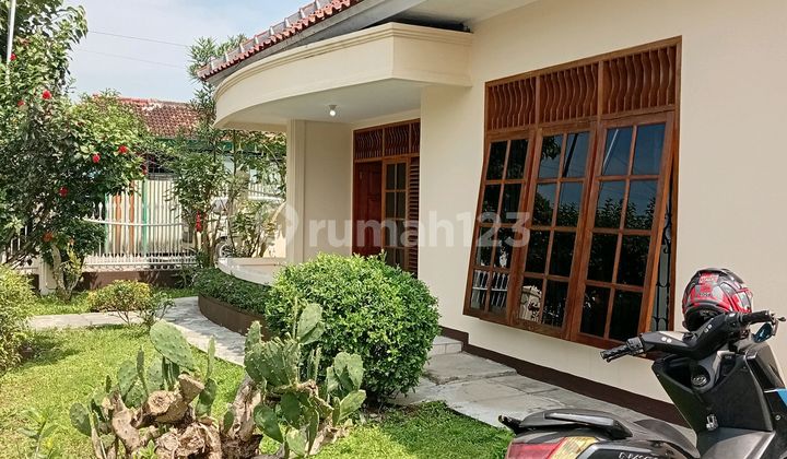 Rumah Bagus Siap Huni di Area Kota Lembang Bandung