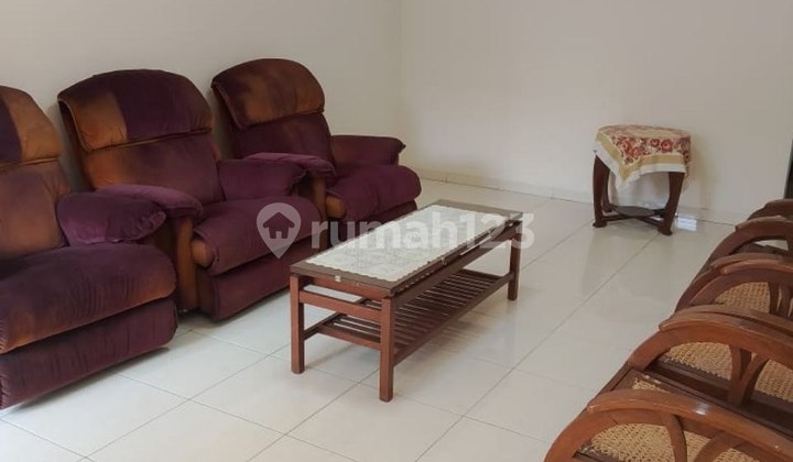 Murah Jarang Ada!! Rumah di Sayap Jl Riau Kota Bandung 2