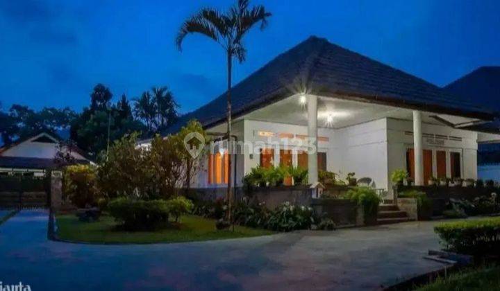 Disewakan Rumah Di Lokasi Super Strategis Di Area Dago Bandung 1