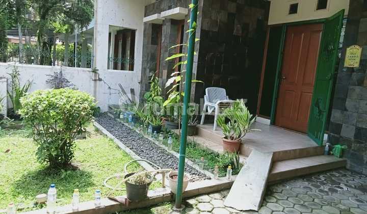 Jarang Ada Rumah di Sayap Jl Riau Kota Bandung