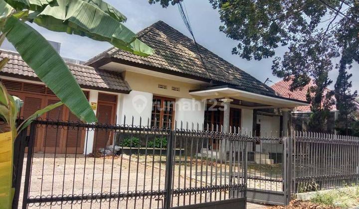 Murah!!! Disewakan Rumah Cocok Untuk Cafe, Resto Atau Tinggal 1