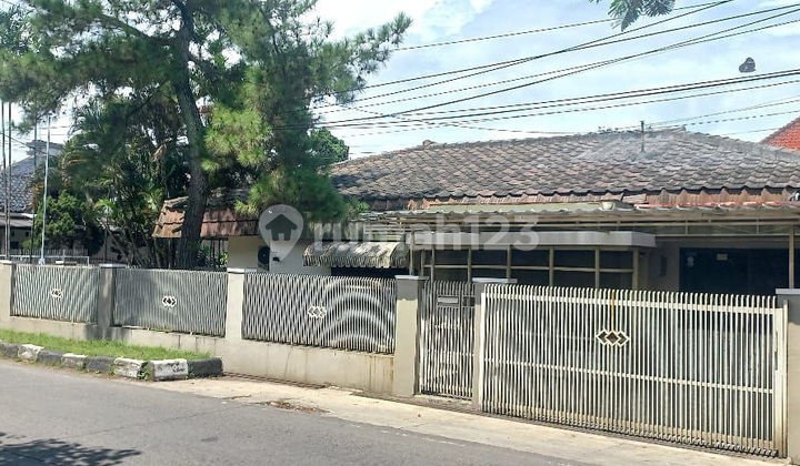 Murah!! Rumah dengan Tanah Luas di Area Arcamanik Kota Bandung