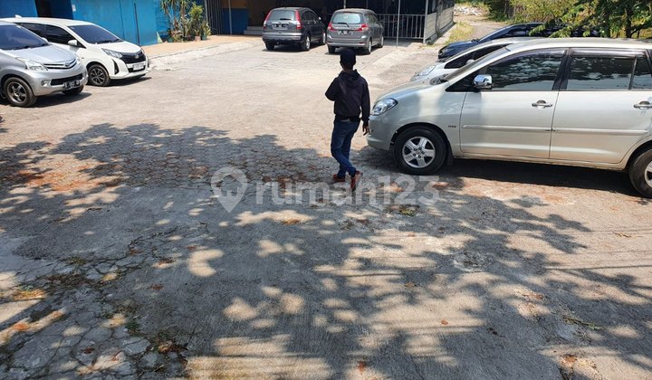 Tanah dan Bangunan di Soekarno Hatta Bandung