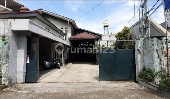 Gudang Dekat Akses Tol Moch Toha Bandung