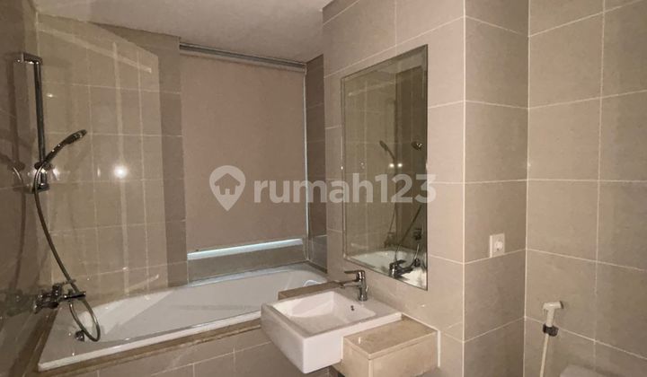 Disewakan Puri Mansion Apartement 3kamar .fully Furnished 2