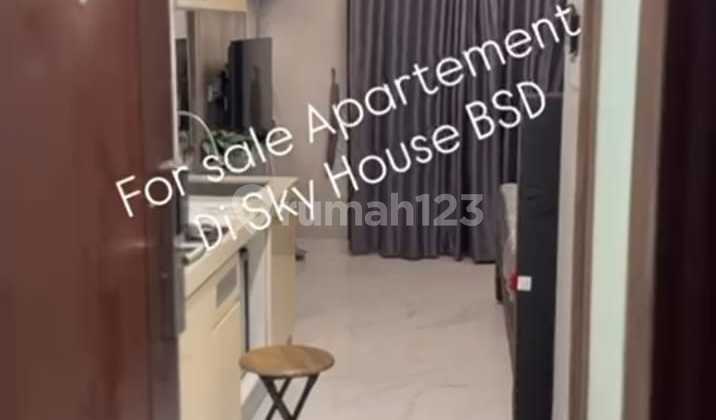 For Sale Sky House Apartment Fully Furnished in BSD City Serpong South Tangerang 2
