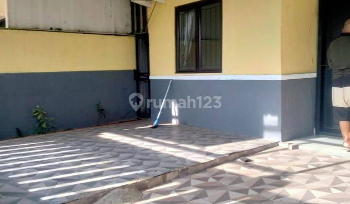 Di Sewakan Rumah Dekat Stasiun Cisauk Serpong Perum Kopri 1
