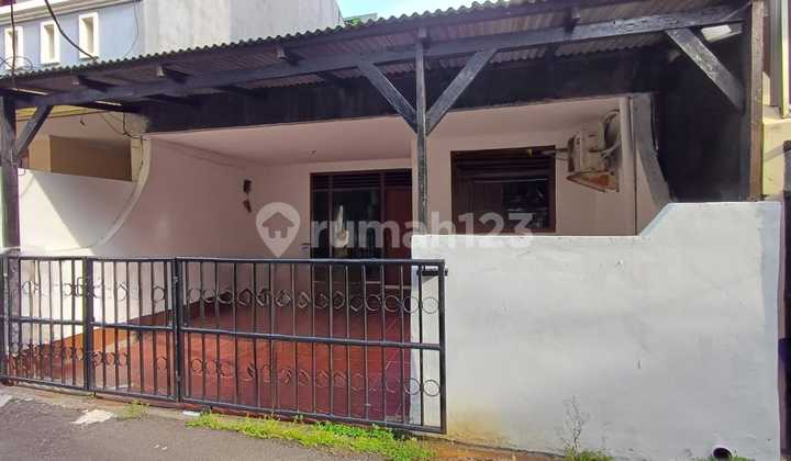 For Rent: House in Jeruk Nipis, Duri Kepa, West Jakarta For Rent: House in Jeruk Nipis, Duri Kepa, West Jakarta