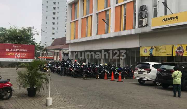 For Sale 3-Story Commercial Shop House in Ciputat Lot, South Tangerang