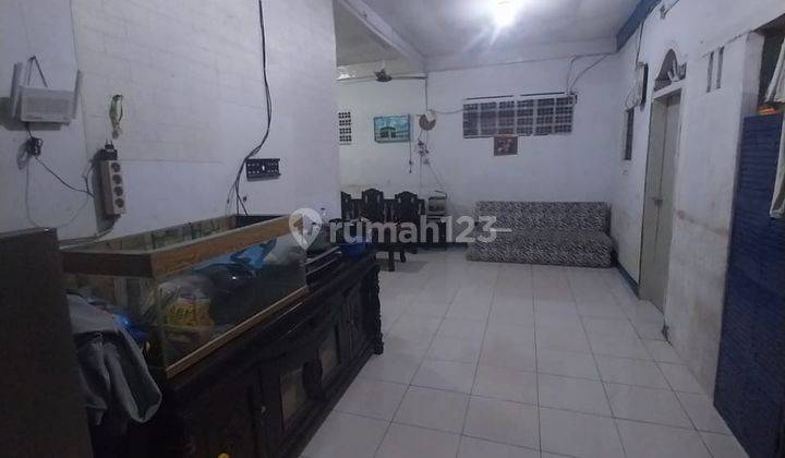 Di Jual Rumah Bonus Kost San 5 Kamar 2