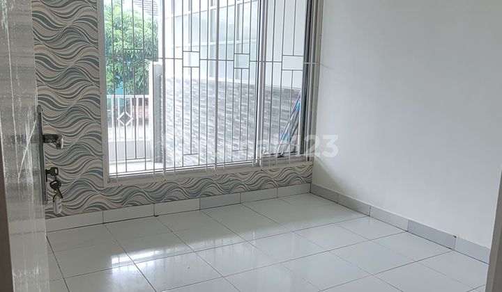 Di Jual Rumah 2 Lantai di Griya Gading Pamulang Setu Tangerang Selatan 2