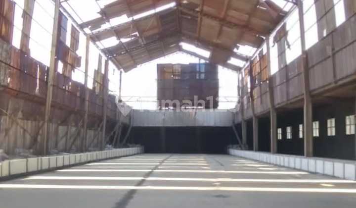Di Jual Gudang 2 Lantai di Angke Jakarta Barat