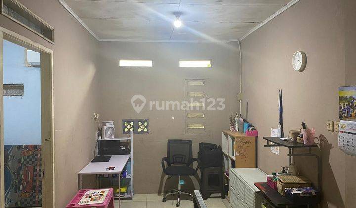 Di Jual Rumah Dekat Gerbang Tol Jelupang 2