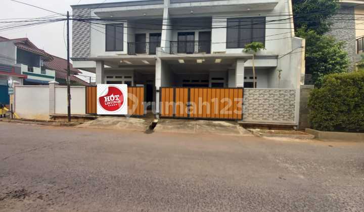 Di Jual Rumah Siap Huni 2 Lantai Lokasi Strategis Di Jalan Utama