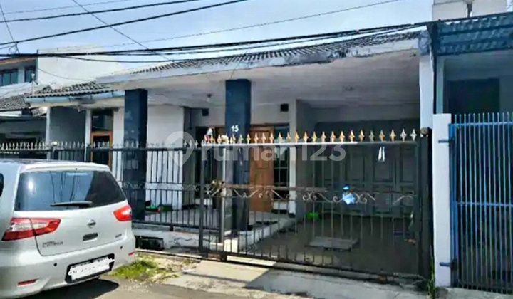 Disewakan Rumah Terawat di Perumahan Sanggar Hurip Soekarno Hatta Disewakan Rumah Terawat di Perumahan Sanggar Hurip Soekarno Hatta