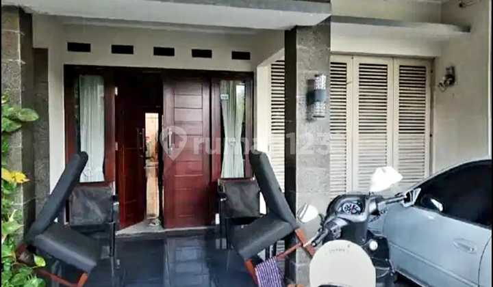 For Sale Well-Maintained Minimalist House Ready to Occupied In Arcamanik Endah 2