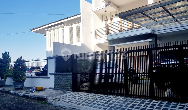 Dijual Rumah Minimalis Strategis Siap Huni di Setiabudi Regency