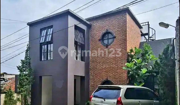 Dijual Rumah Minimalis Modern Siap Huni di Bukit Pakar Area Dago