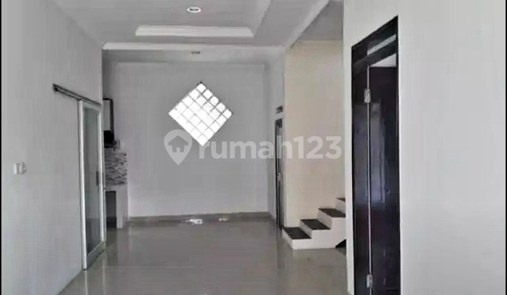 Disewakan Rumah Minimalis Rapi Siap Huni Strategis di Margahayu 2