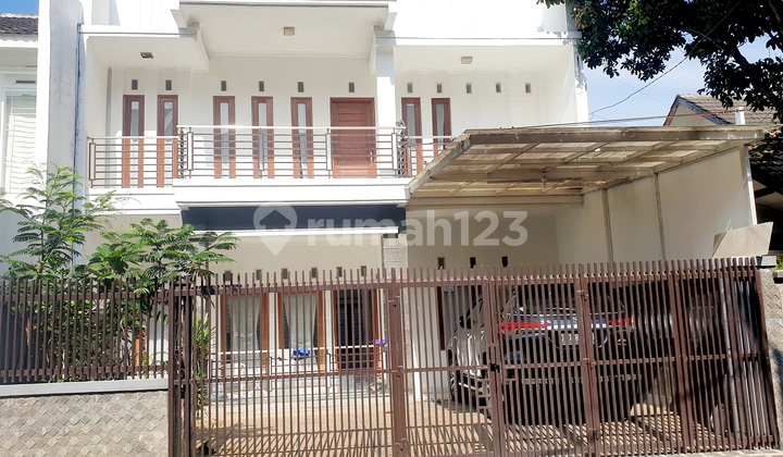 Dijual Rumah Minimalis Strategis Siap Huni di Setiabudi Regency 2