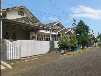 Dijual Rumah Siap Huni Strategis Di Gading Regency Soekarno Hatta Dijual Rumah Siap Huni Strategis Di Gading Regency Soekarno Hatta