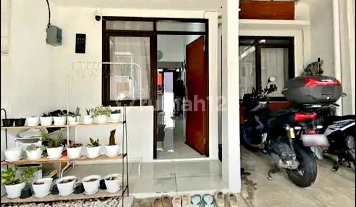 Ready-to-Occupy Minimalist Comfortable House in Calysta Sindanglaya Style 2