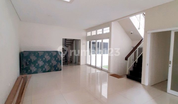 For Sale: Ready-to-Occupy Minimalist House in Batu Indah Area, Batununggal 2