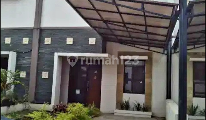 Ready-to-occupy Minimalist House at The Billabong Soeta Gede Bage