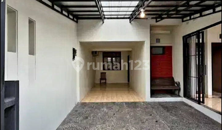 Dijual Rumah Minimalis Siap Huni Strategis di Area Buah Batu