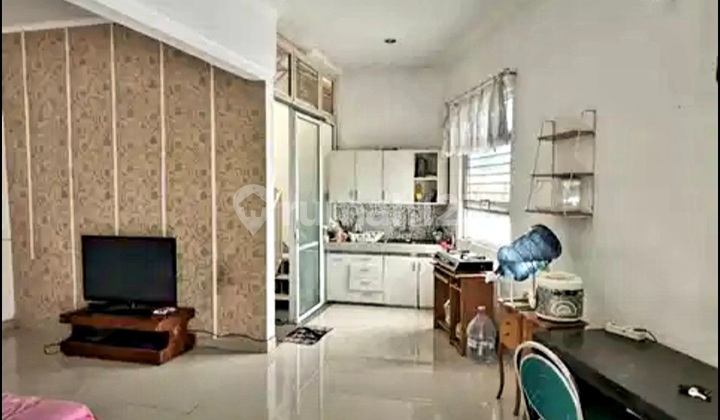 Dijual Cepat Rumah Siap Huni Strategis di Cigadung Greenland