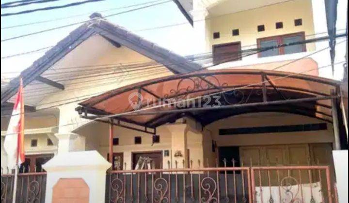 Disewakan Rumah Terawat Siap Huni Di Area Batu Indah Batununggal 1