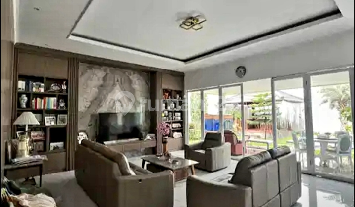 Dijual Rumah Lux Modern Furnished Siap Huni di Setiabudi Regency