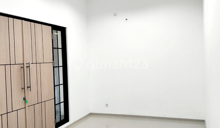 Rumah Bangunan Baru Strategis Sayap Buah Batu Area Burangrang 2