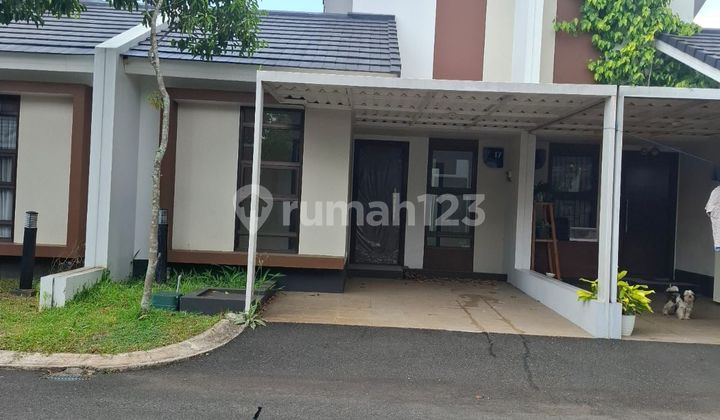 Ready-to-Occupy Modern Minimalist House in Strategic Location at Podomoro Park