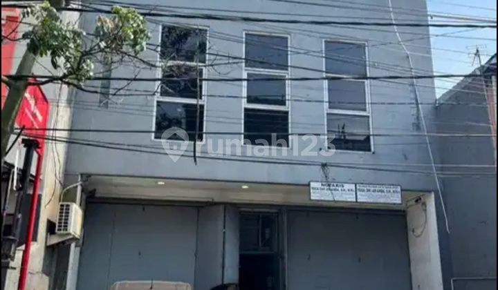 Strategic Shop House for Business, Office in Gunung Batu Area, Quick Sale