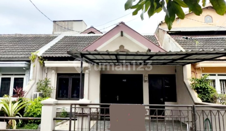 Rumah Terawat Minimalis Siap Huni di Cipaganti Graha Ciwastra Rumah Terawat Minimalis Siap Huni di Cipaganti Graha Ciwastra