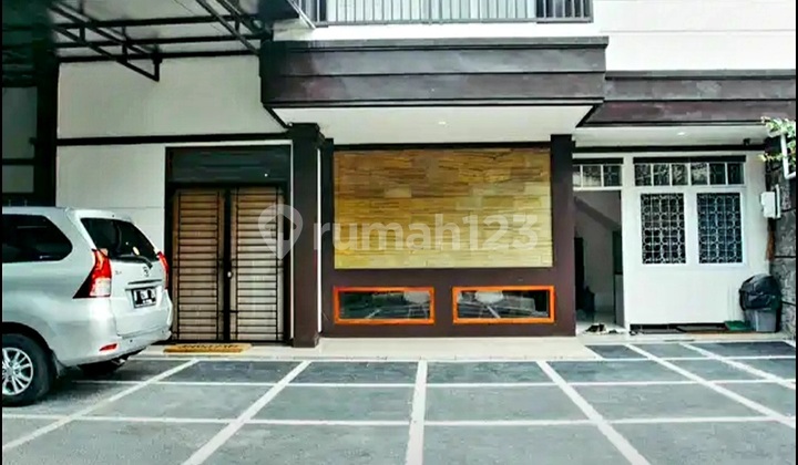 Jual Sewa Rumah Villa Modern Siap Huni di Cipaku Setiabudi 2