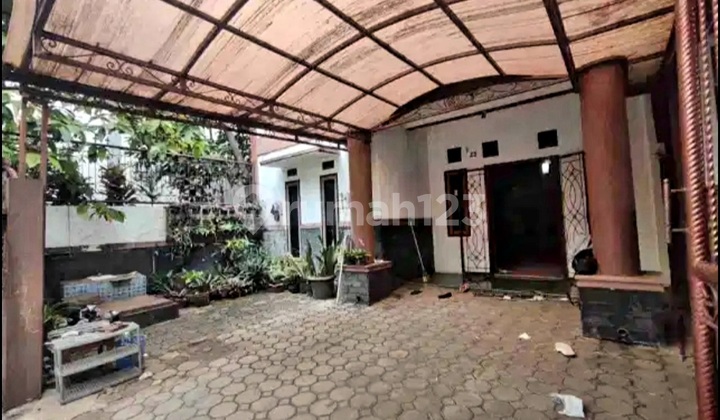 Dijual Murah Rumah Terawat Siap Huni di Komplek Antapani Regency Dijual Murah Rumah Terawat Siap Huni di Komplek Antapani Regency