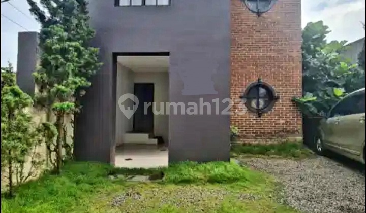 Rumah Minimalis Siap Huni Strategis di Bukit Pakar Sayap Dago
